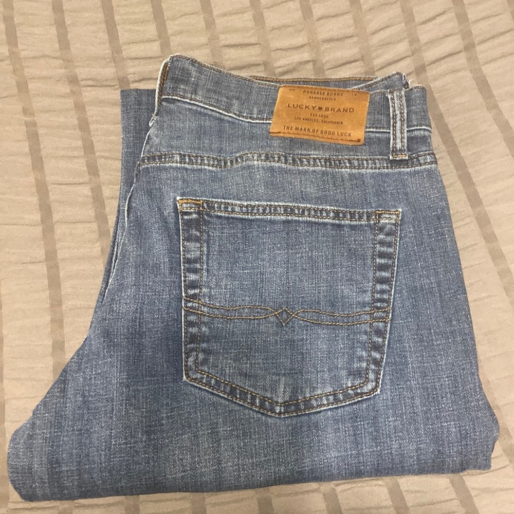 Lucky jeans. 34x32